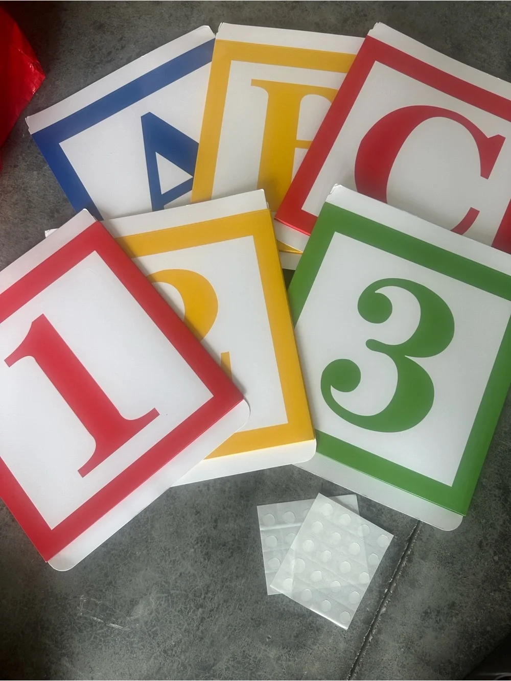 ABC 123 Balloon Boxes, Decorations